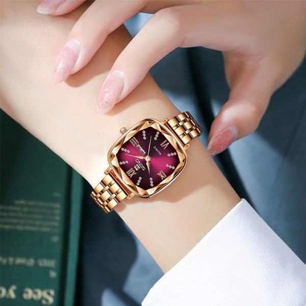 Feminino Luxe Watch